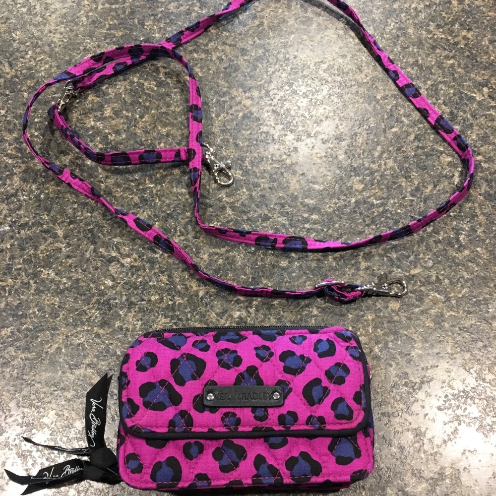 Vera Bradley Smartphone Wristlet in Leopard Spots